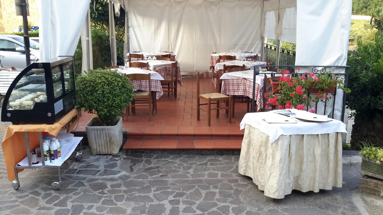 La Magione Hotel Serravalle Pistoiese Bagian luar foto